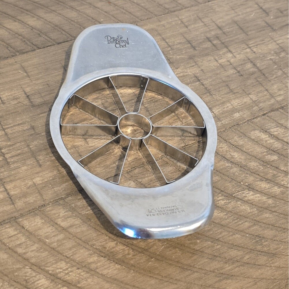 Pampered Chef Apple Wedger Corer Slicer Stainless Steel Cutter